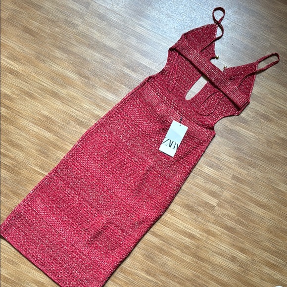 Zara Red Bodycon Dress Plunge Neckline - Picture 5 of 6